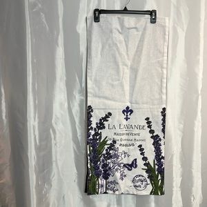 6’x16” table runner. 1777